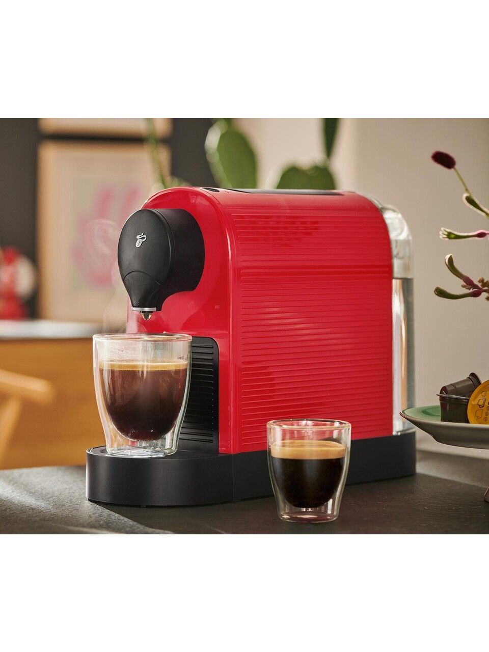 Tchibo Cafissimo Pure Plus, Kırmızı